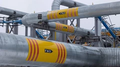 European Parliament Seeks Faster Phaseout of Russia Oil, Gas BloomburgMedia_T3JXOKGOT0JL00_04-10-2025_15-00-23_638951328000000000.jpg